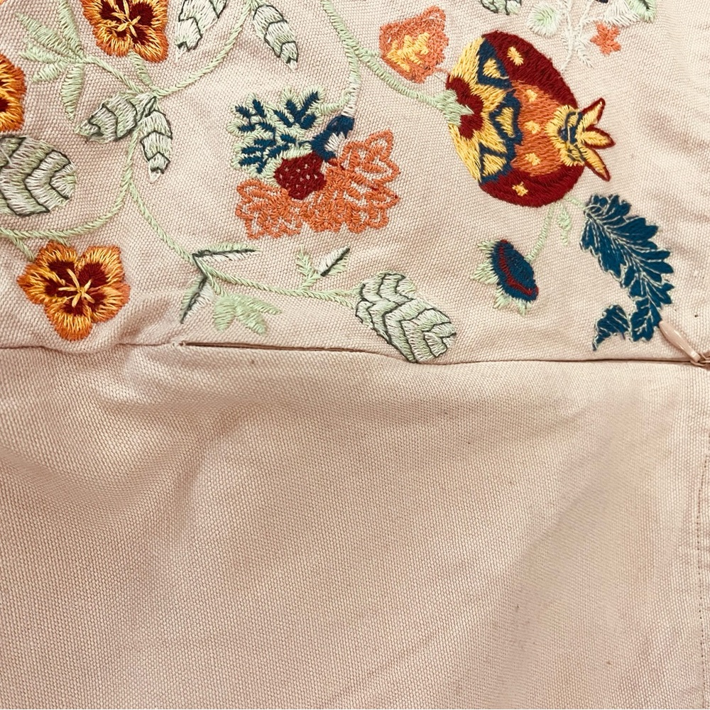 Urban Outfitters Light Pink Floral Embroidered Skirt - Picture 4 of 5